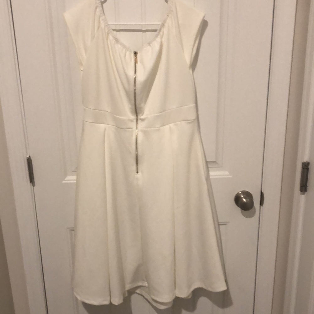 NWT Lalagen XXL gorgeous polyester and spandex cape sleeve dress soft beautiful - Picture 6 of 13